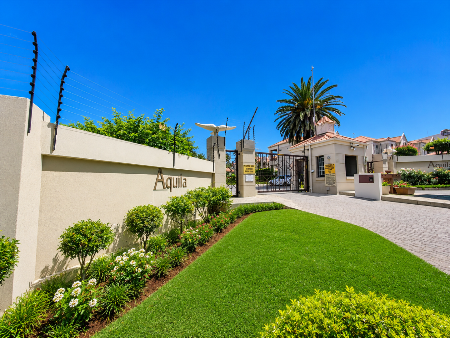 Townhouse For Sale in Oakdene&nbsp;Johannesburg