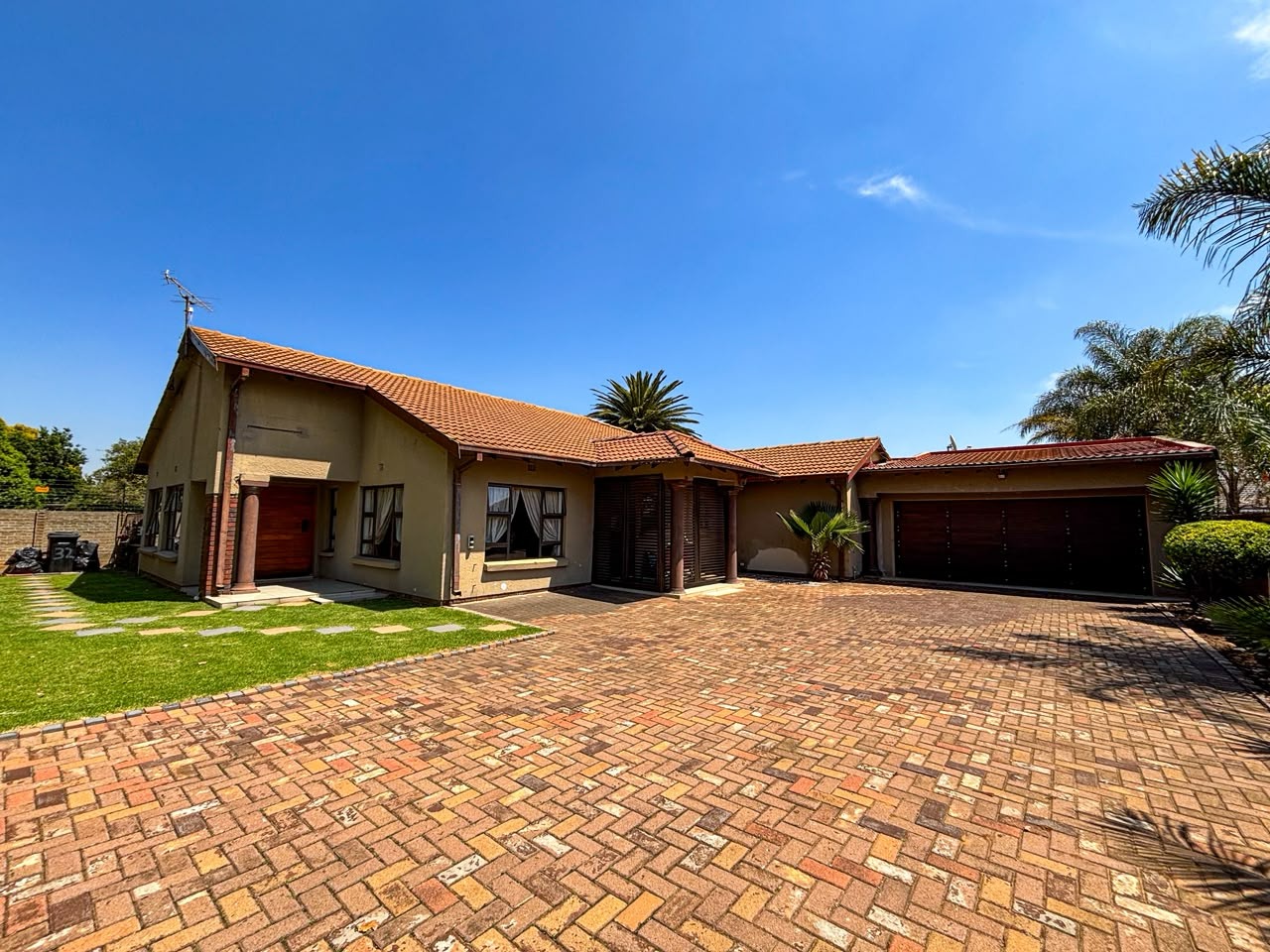 House For Sale in Klippoortje al&nbsp;Boksburg