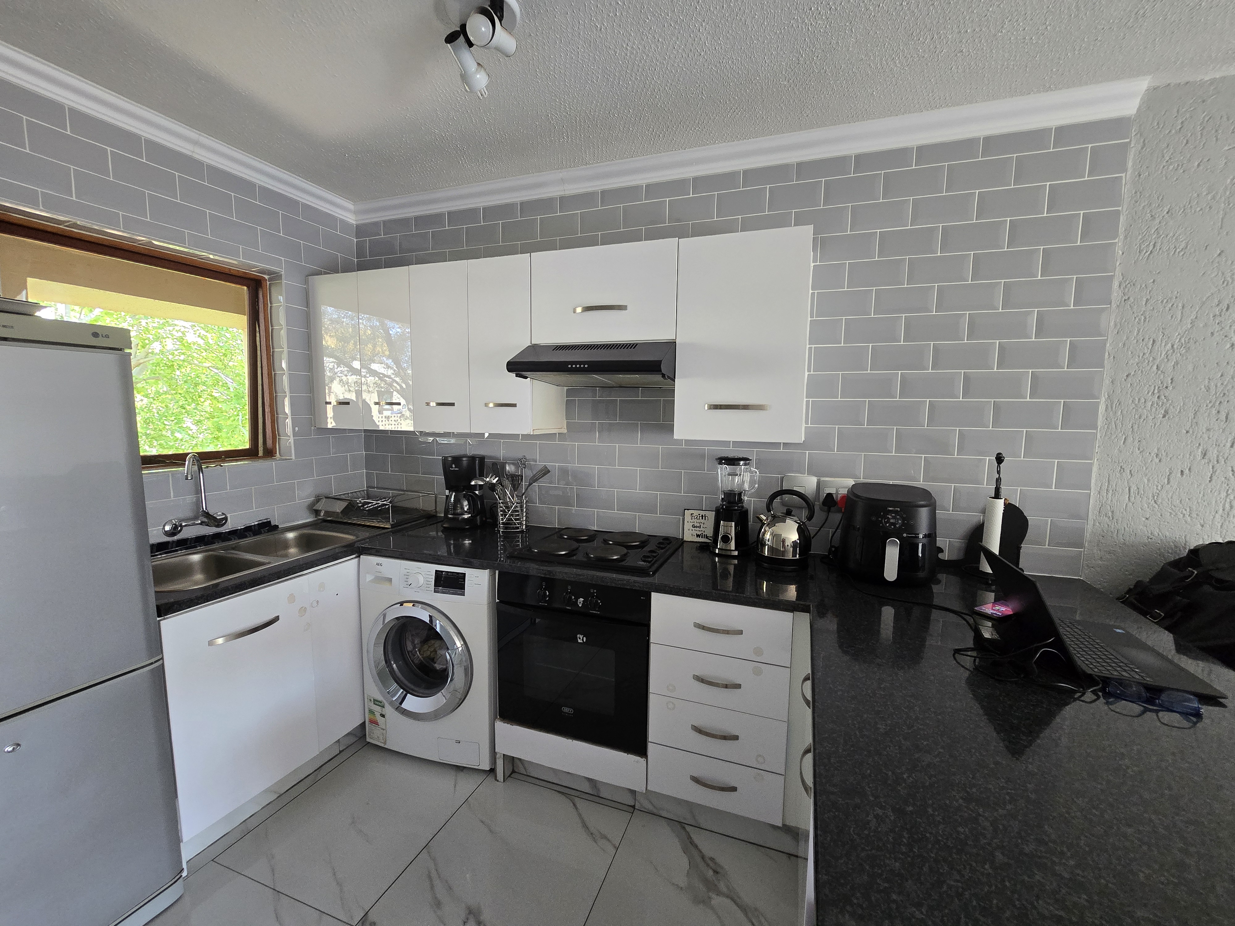 Townhouse For Sale in Newmarket park ext 1&nbsp;Alberton